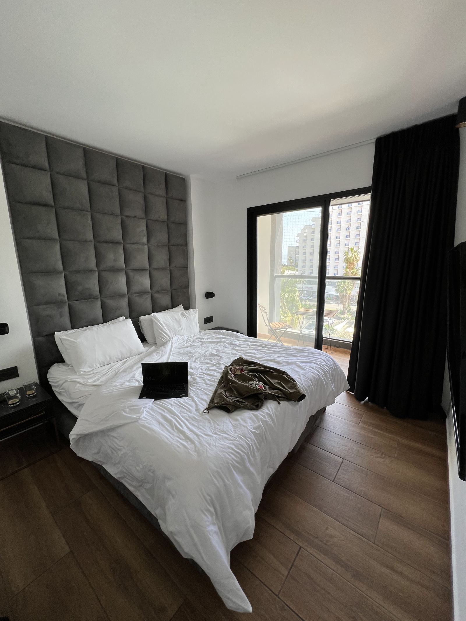 selfie's boutique hotel סלפי מלון בוטיק