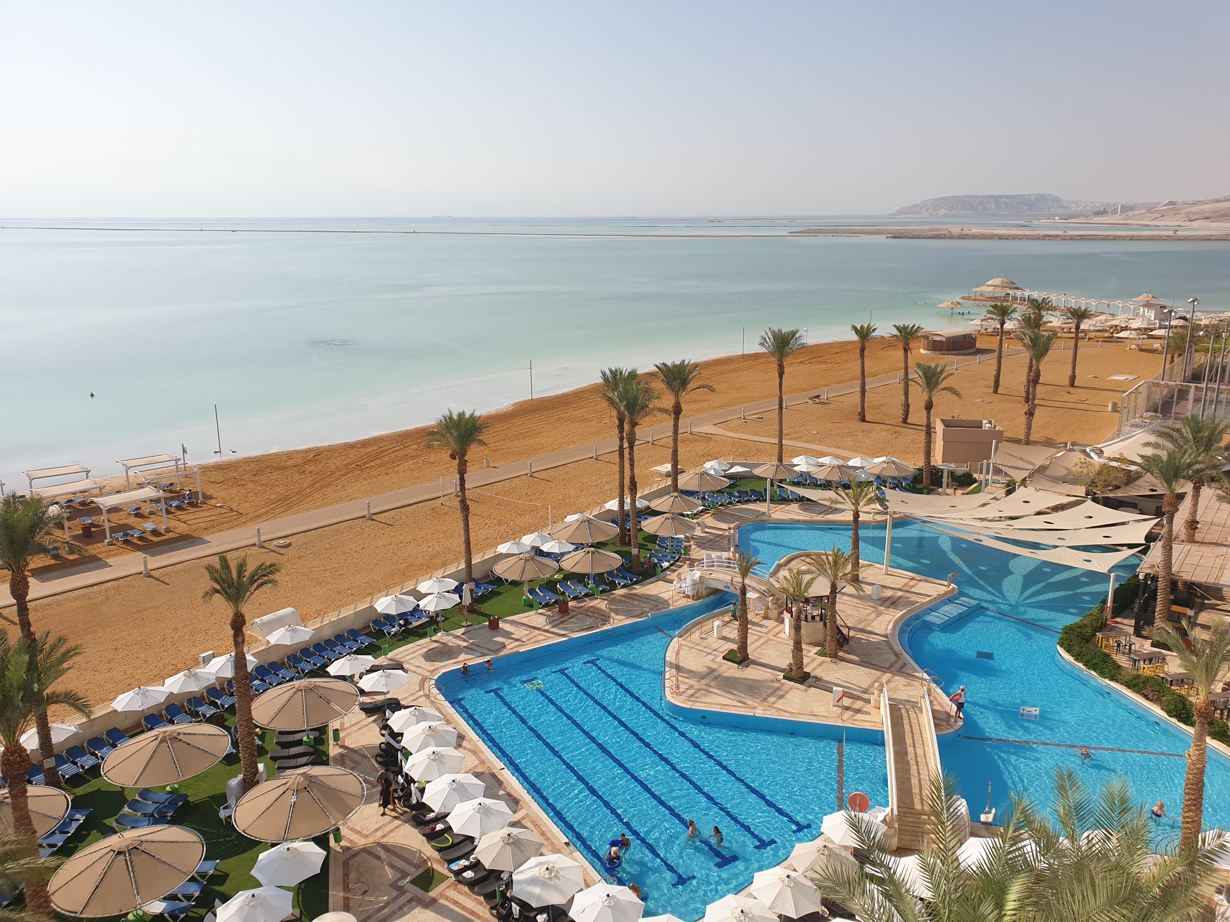 Vert Dead Sea hotel