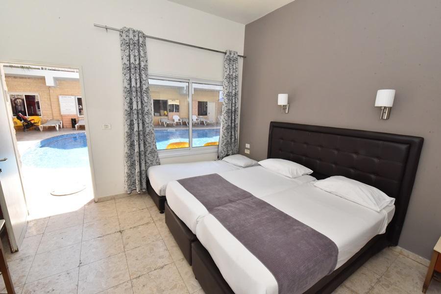 Red Sea Hotel
