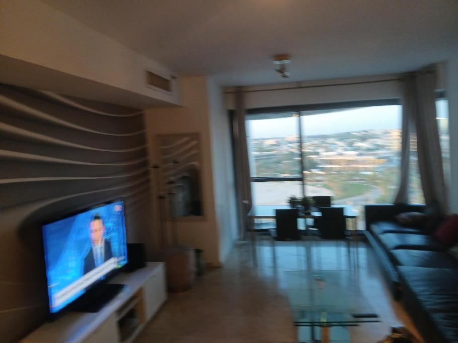 מלון בוטיק מגדלי המרינה - Apartment with Pool View בהרצליה – תצלום מקום האירוח 2 מתוך 9