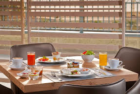 Vert Dead Sea hotel